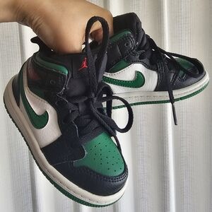 Nike Air Jordans Toddler 6c
